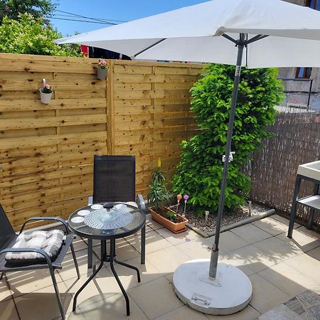 Studio Apartment City With Free Parking Пула Екстер'єр фото